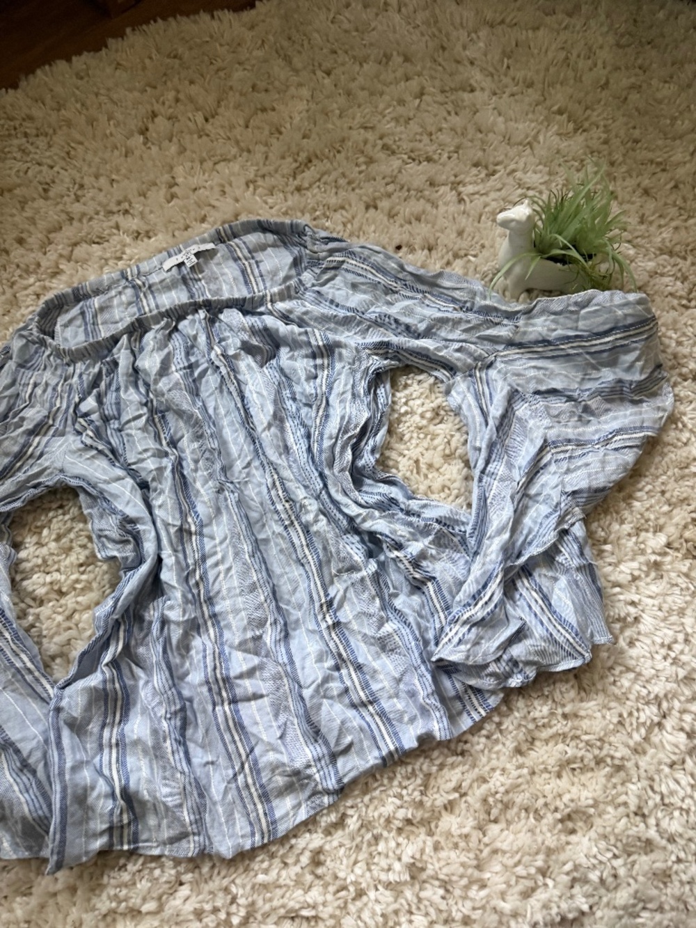 Fever Y2K vintage Bell sleeve Striped Shirt in Pale Blue blue and white vertical